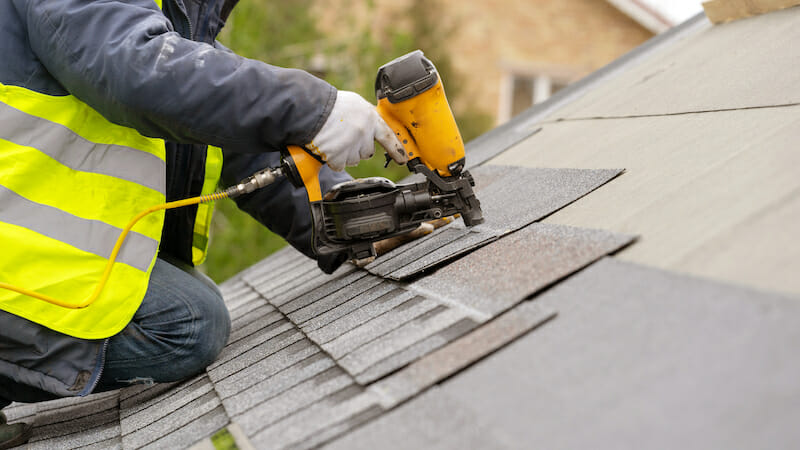 Top 8 roofing contractor insurance 1 Roofing Insurance: Insure Your Business